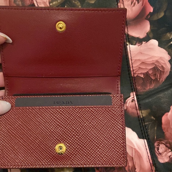 NWOT* Prada Saffiano Leather Card Holder - Picture 5 of 14